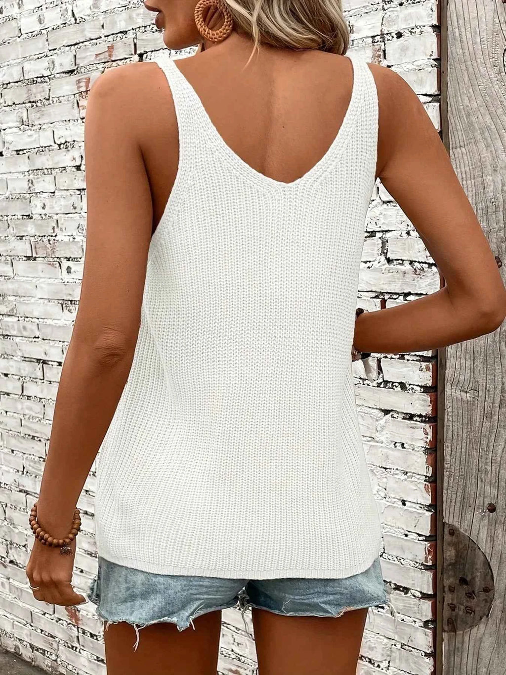 Basic Style V-Neck Knit Cami 9e732b10480c42aead9390a771b34132-Max-Origin