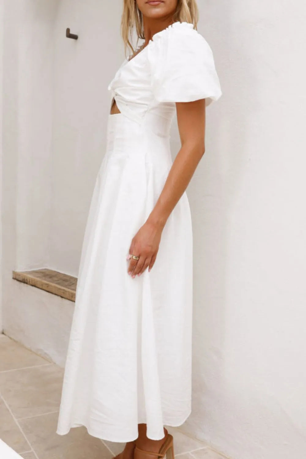 Sweetheart Neck Puff Sleeve Dress 9ff563ff-796d-437d-aca7-85bc62724325-Max-Origin