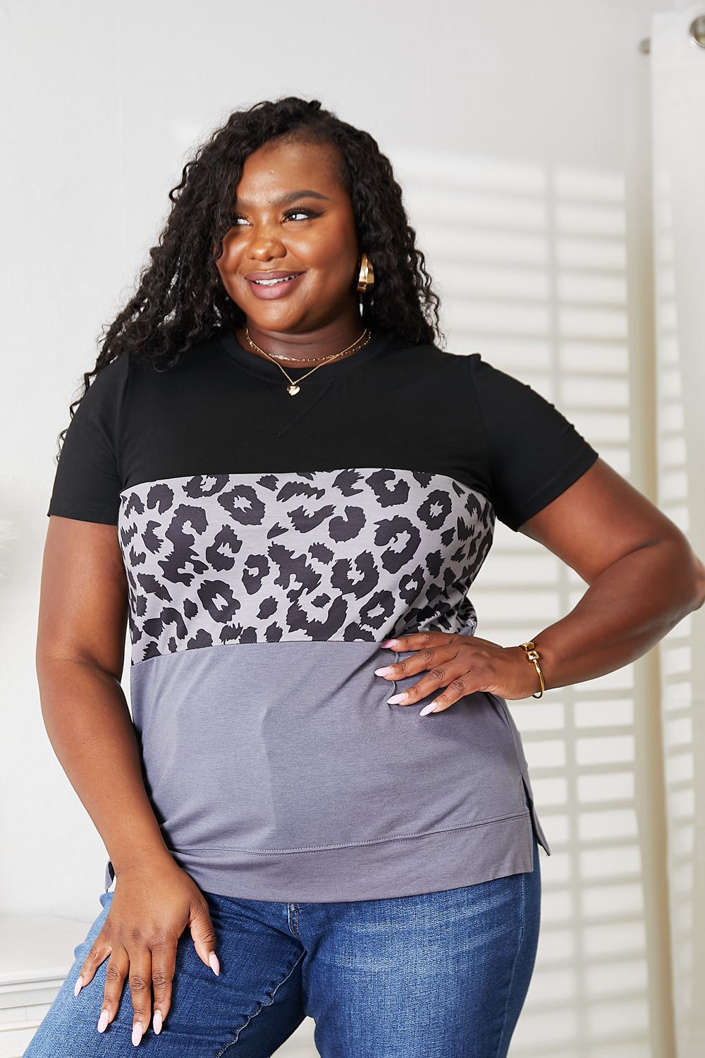 Double Take Leopard Print Color Block Short Sleeve T-Shirt Black 9ff70526e8ce41d0b4aa6a8b25da6ac8-Max