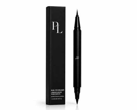 Dual Tip Eye Definer Pen Blackeyelineronwhitebackdrop