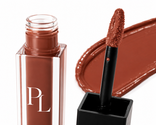 Matte Lip Stain - Cocoa Kiss Cosmeticlipstickclose-upwithapplicator