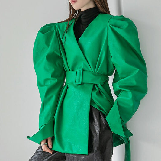 Lautaro Spring Green Pu Leather Jackets for Women with Puff Long Sleeve Belt Runway Stylish Luxury Designer Clothes