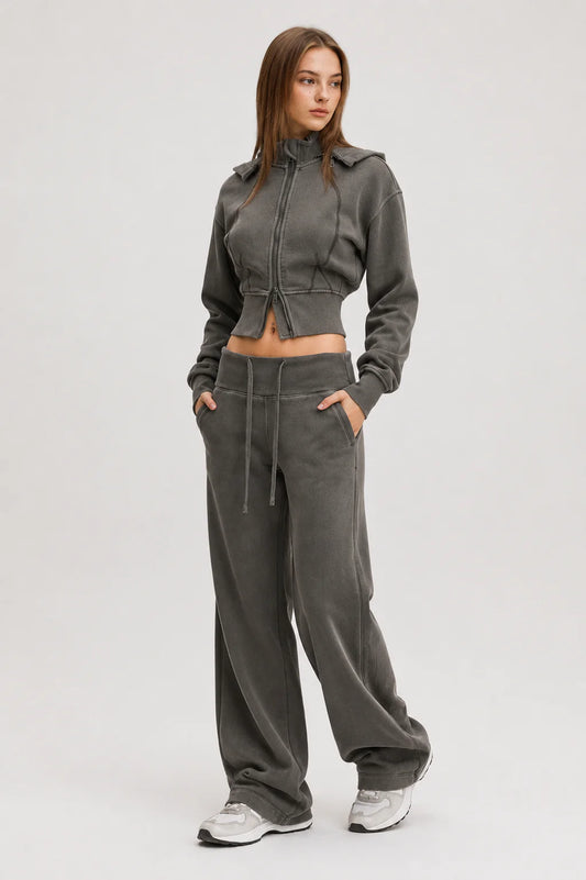 Vintage Washed Cropped Fleece Hoodie for Women Effortlessathleisurestyleinstudioshoot