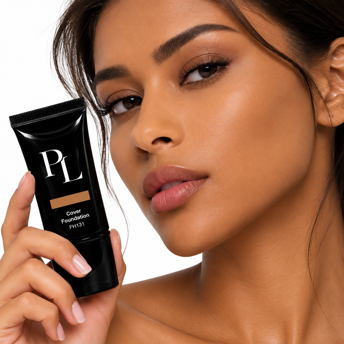 Full Cover Foundation - Coco FlawlessFoundationBeautyPortrait