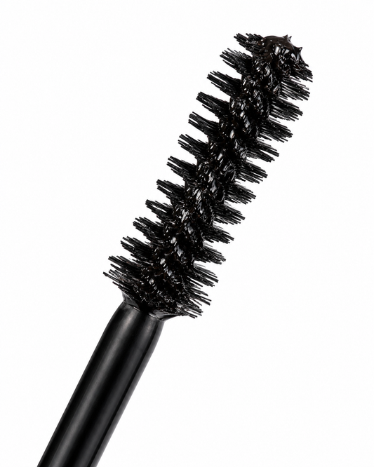 Lengthening Mascara | Water-Resistant Lash Definition Glossymascarabrushclose-up