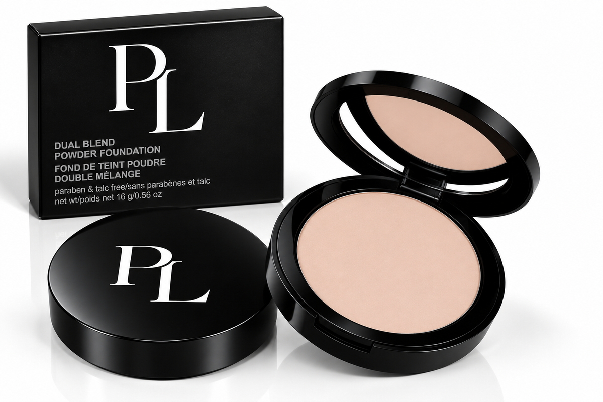 Dual Blend Powder Foundation - Candlelight LuxuriousBlackDualBlendPowderCompact