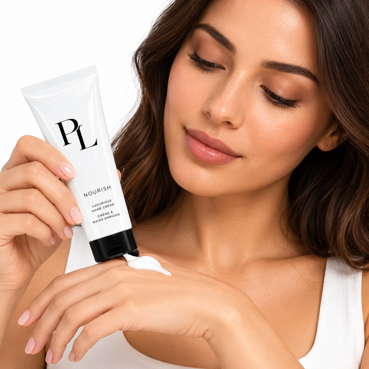 Nourish Hand Cream LuxuryHandCreamApplication