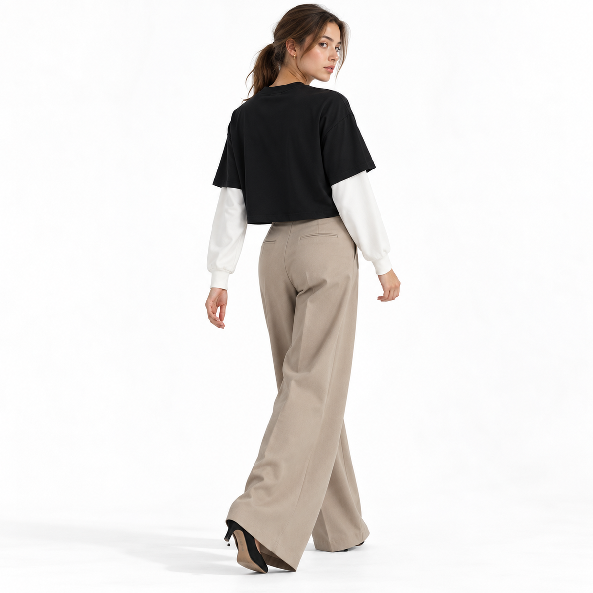 The Contrast Panel Long Sleeve Black Tee MinimalistLayeredLookbookPortrait2