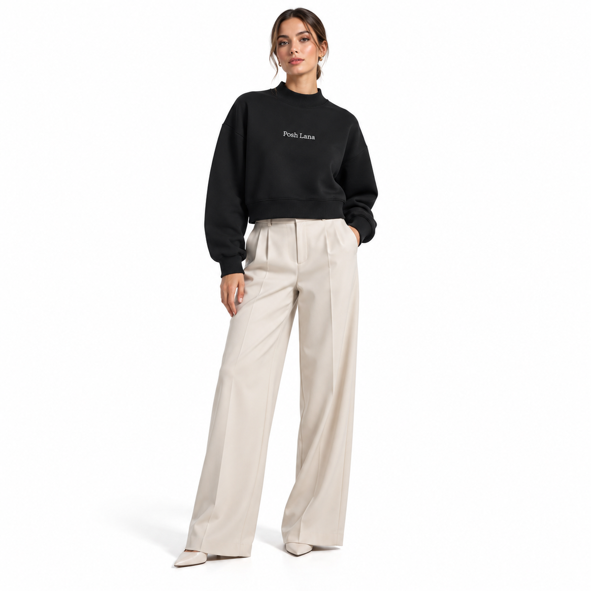 The Relaxed Fleece Mock-Neck Black Sweatshirt MinimalistPoshLanaStudioPortrait_492f347b-5caa-4bd5-b7e0-3aa9b19898dd
