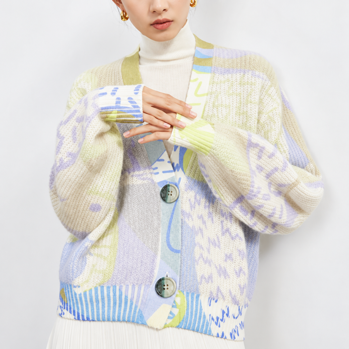 The Contrast Panel V-Neck Cardigan PastelKnitCardiganLookbookPortrait