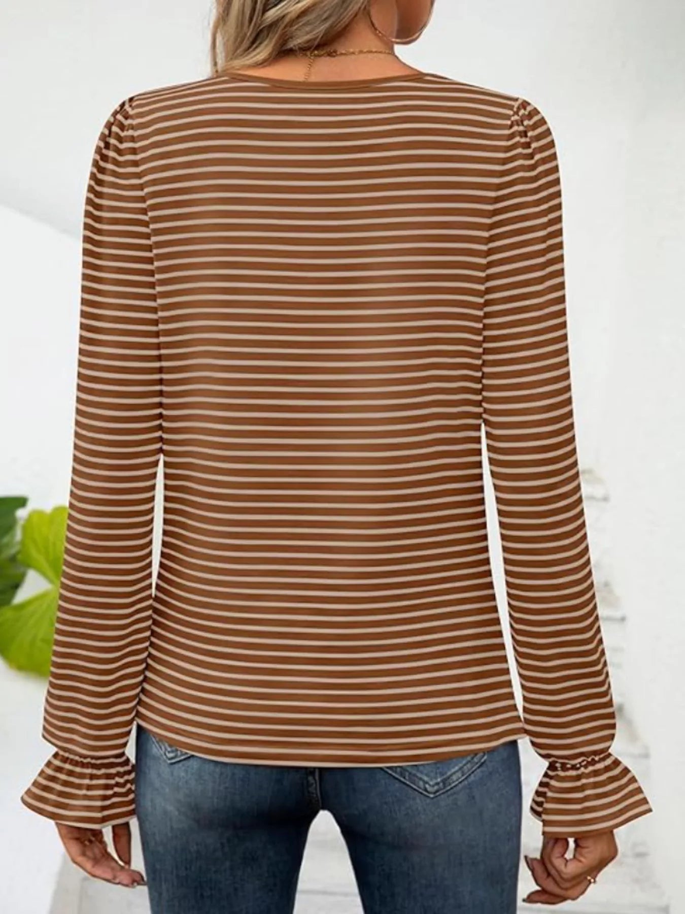 Striped Long Sleeve T-Shirt with Square Neckline a025e47da3a5417d9ed49c113015ef6f-Max-Origin