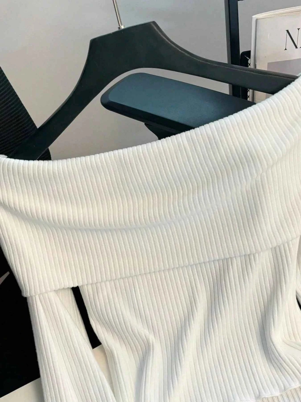 Off-Shoulder Bowknot Ribbed Knit T-Shirt a08106bdea90479993c75d5b5b9853c5-Max-Origin