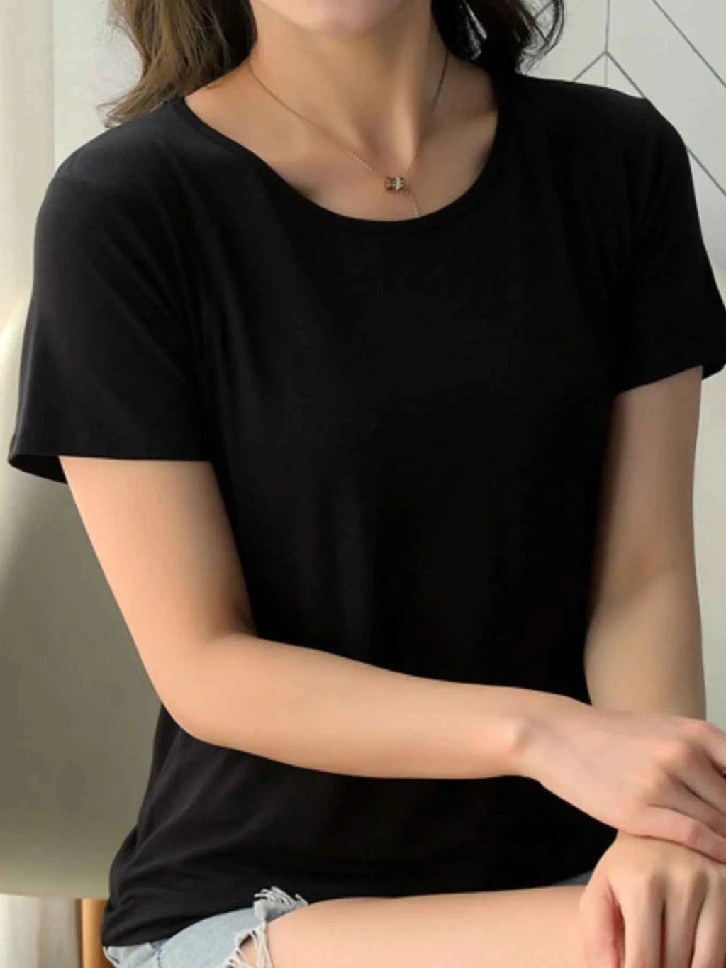 Round Neck Short Sleeve T-Shirt a106e26d-3cdf-4557-b05b-64ddaba9ed7c-Max-Origin