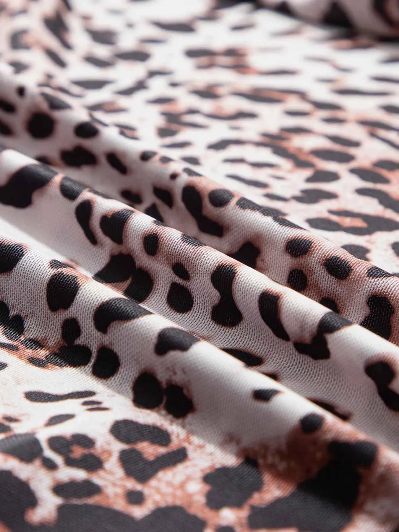 Leopard Print Long Sleeve Mock Neck Bodysuit a131f2777a3a4913a0c7b2ca52e51edf-Max-Origin