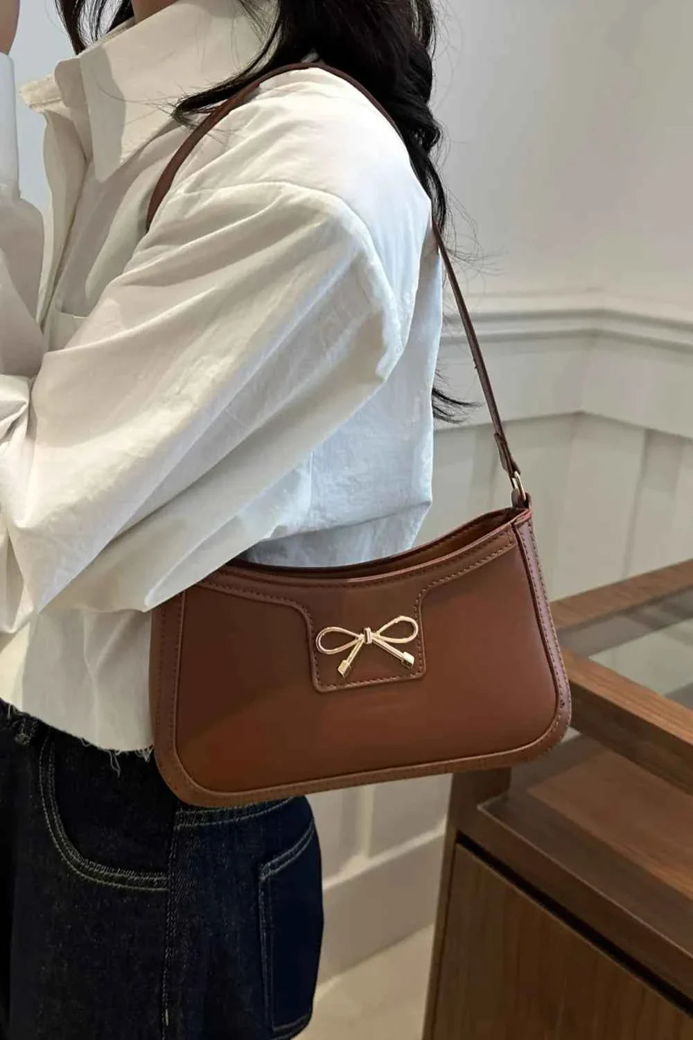 Bow Trim PU Leather Shoulder Bag a17d6e0f-6b8d-4945-9502-981e3b3bef97-Max