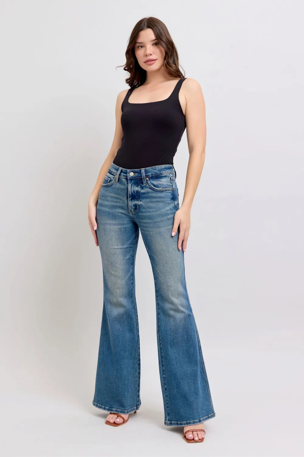 Judy Blue MR Tummy Control Vintage Wash Jeans a18acdf8-a84f-4cbc-a953-9bbc62df92ff-Max