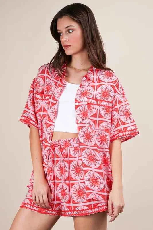 VERY J Full Size Tropical Printed Shirt Top and Shorts Set Plus Size a1d64571e25a4e269f14a87fc82cebf8-Max-Origin
