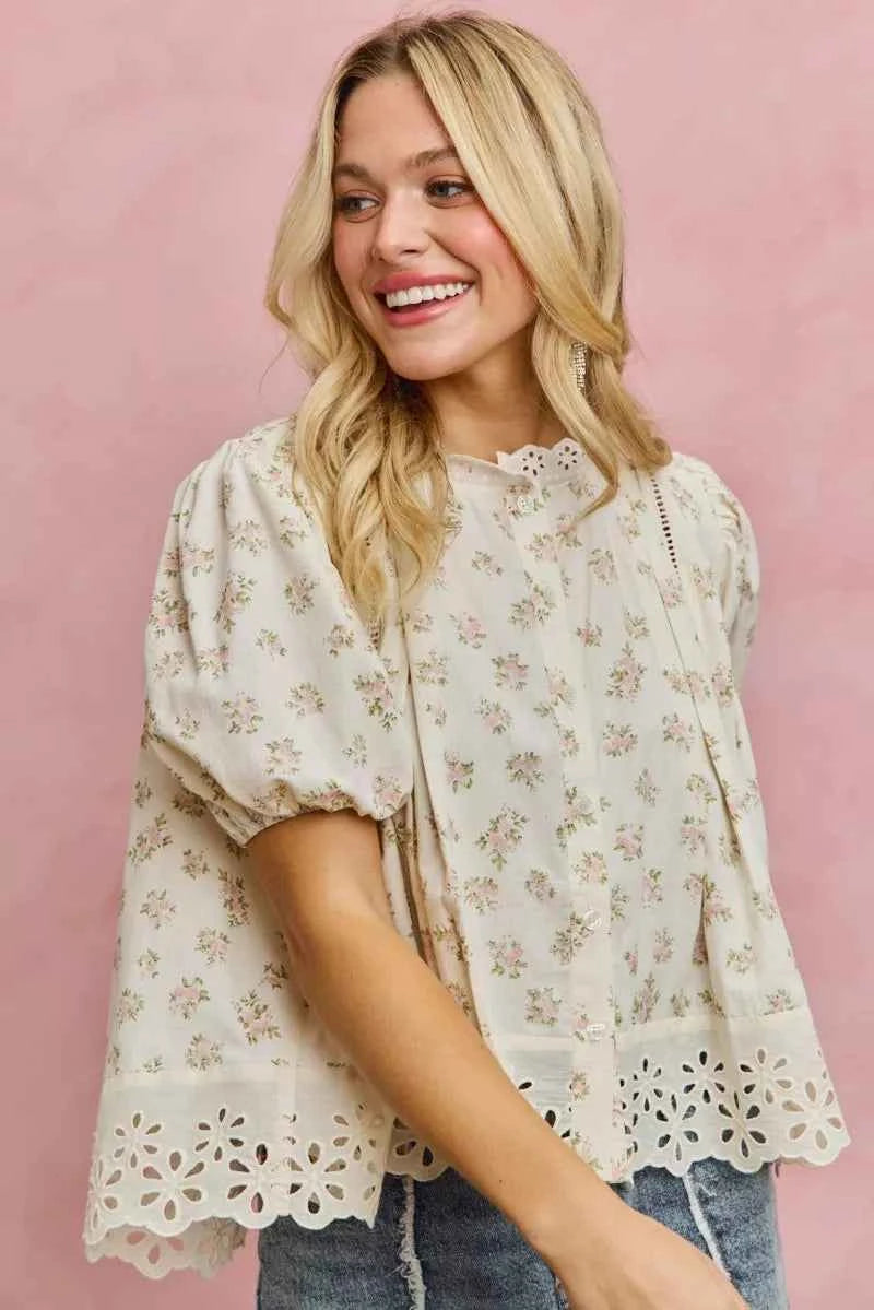 SO ME Floral Print Lace Trim Short Sleeves Blouse a1f9f310a1934775b3083b53ca622288-Max-Origin