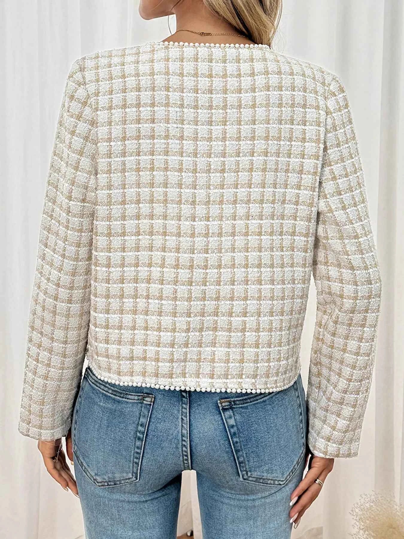 Plaid Button-Front Long Sleeve Outerwear a217574adf7e488cbb6344460c4f4914-Max-Origin