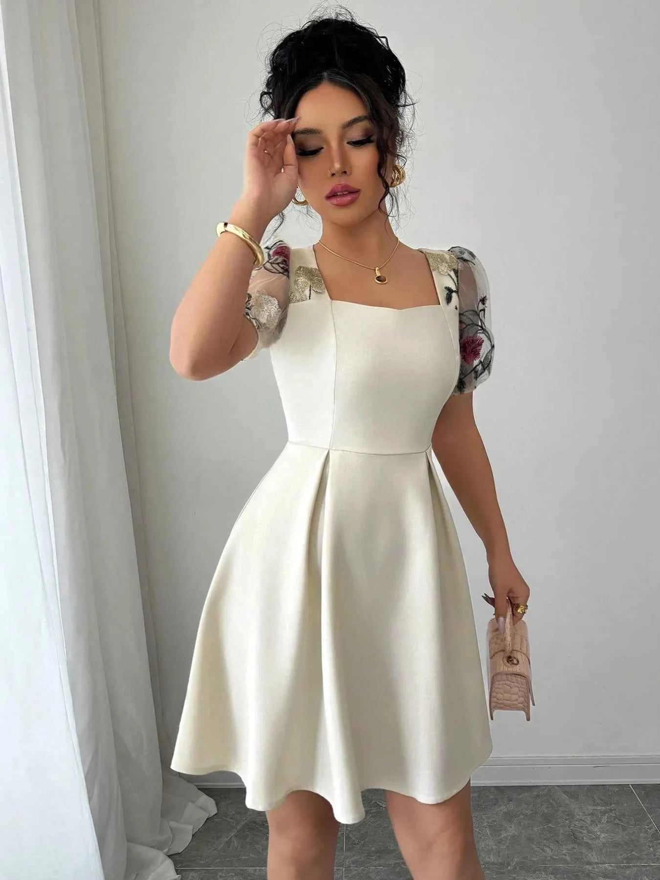 Square Neck Floral Sheer Sleeve Dress a24ac623-9c18-4531-b742-f5d1d987b43f-Max-Origin