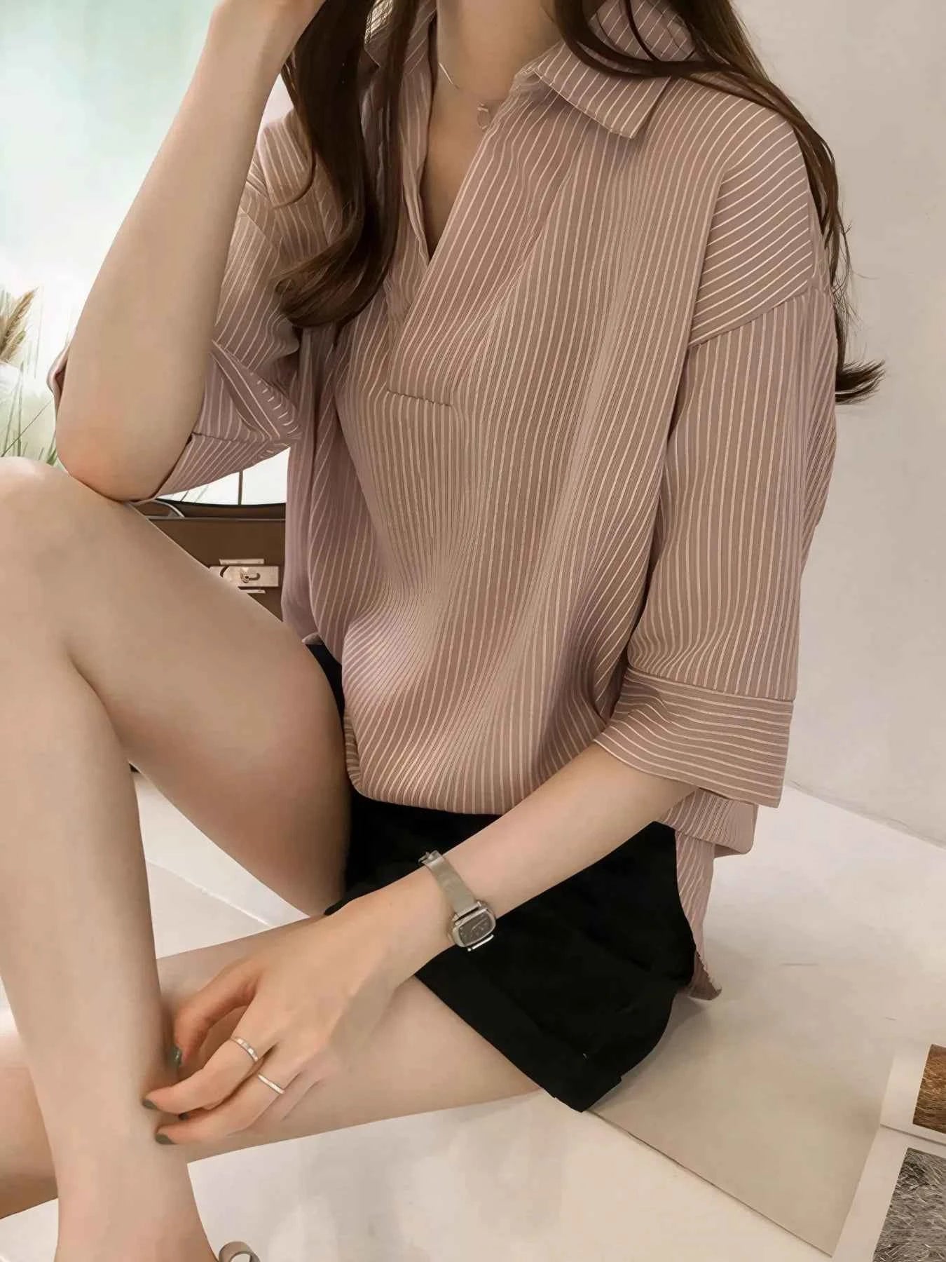 Striped Collared Neck Shirt a279eae4-7d43-477b-9be2-6a8230c8a4d0-Max-Origin