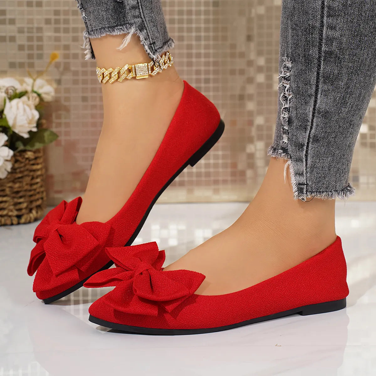 Bow Point Toe Flats Slip-Ons Red a2979caf-fb36-4f81-9ccb-b3e08d7ac64a-Max-Origin