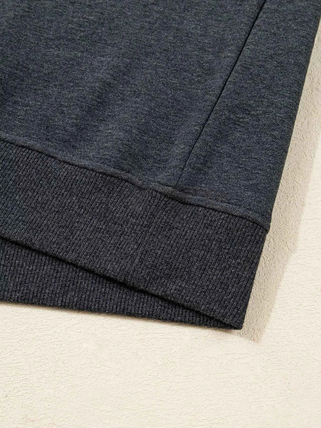 Cowboy Queen Card Drop Shoulder Graphic Sweatshirt a2c871bb907243559465a3671109401b-Max-Origin