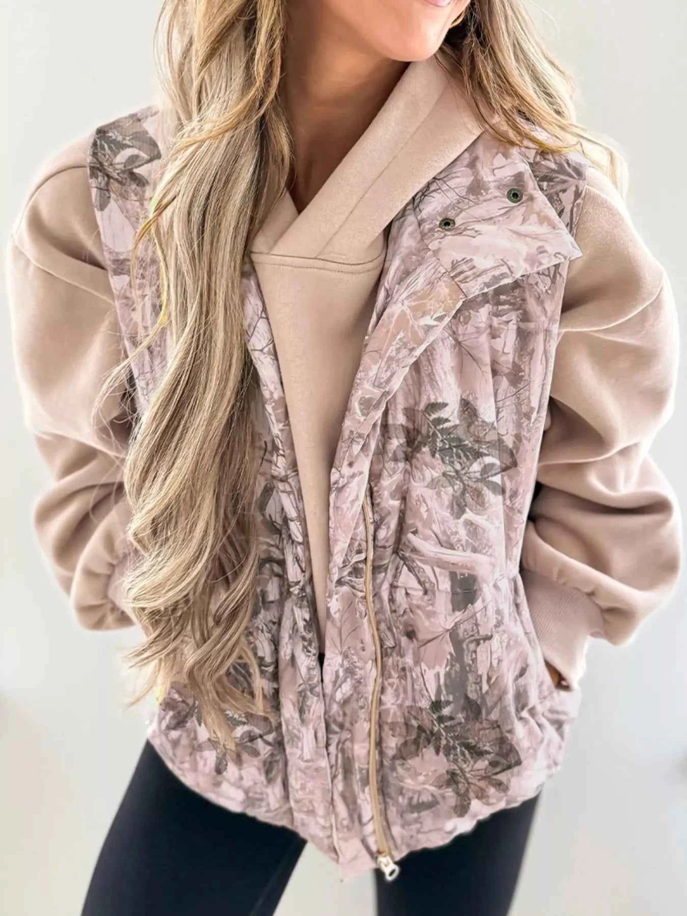 Lightweight Leaf Print Vest Coat Mocha a3127bf4-2105-43a3-80f7-038a8cf5dc3b-Max-Origin