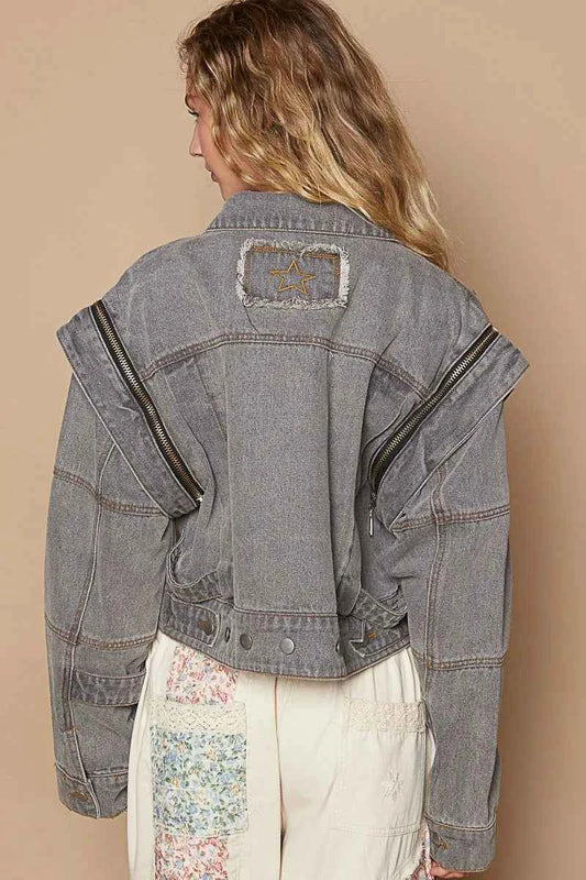 Cropped Denim Jacket with Functional Zipper Detail a31b9ffd-e2e8-4d74-89cf-234f8a425096-Max-Origin