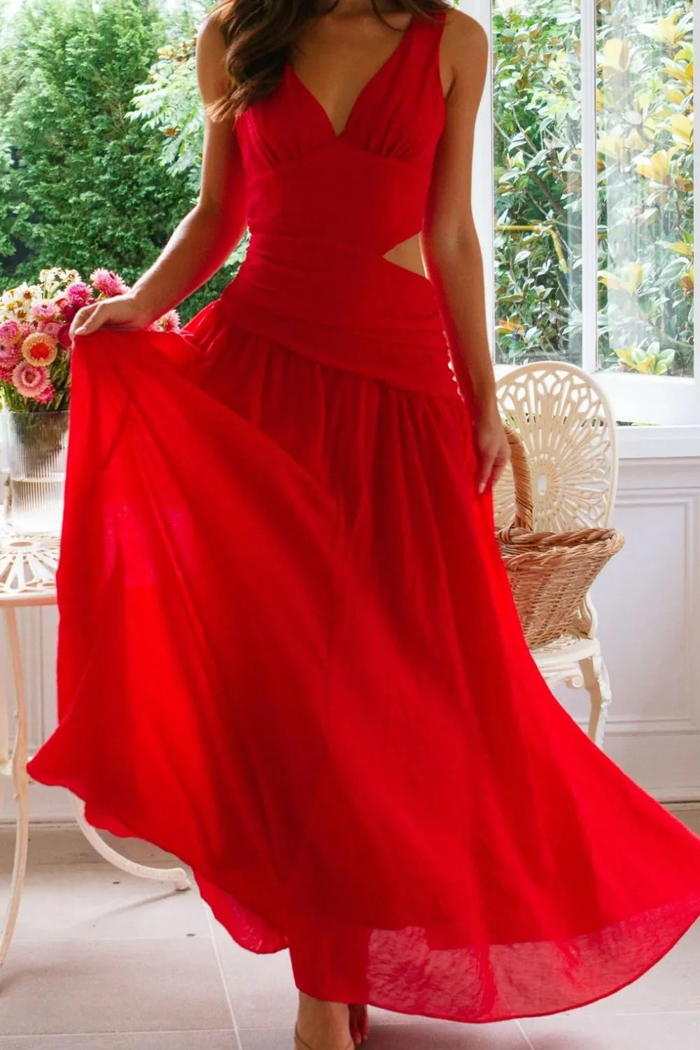 Cutout Back V-Neck Dress a37b6f57-96c9-4b07-a87c-0dbdecbf00b7-Max-Origin