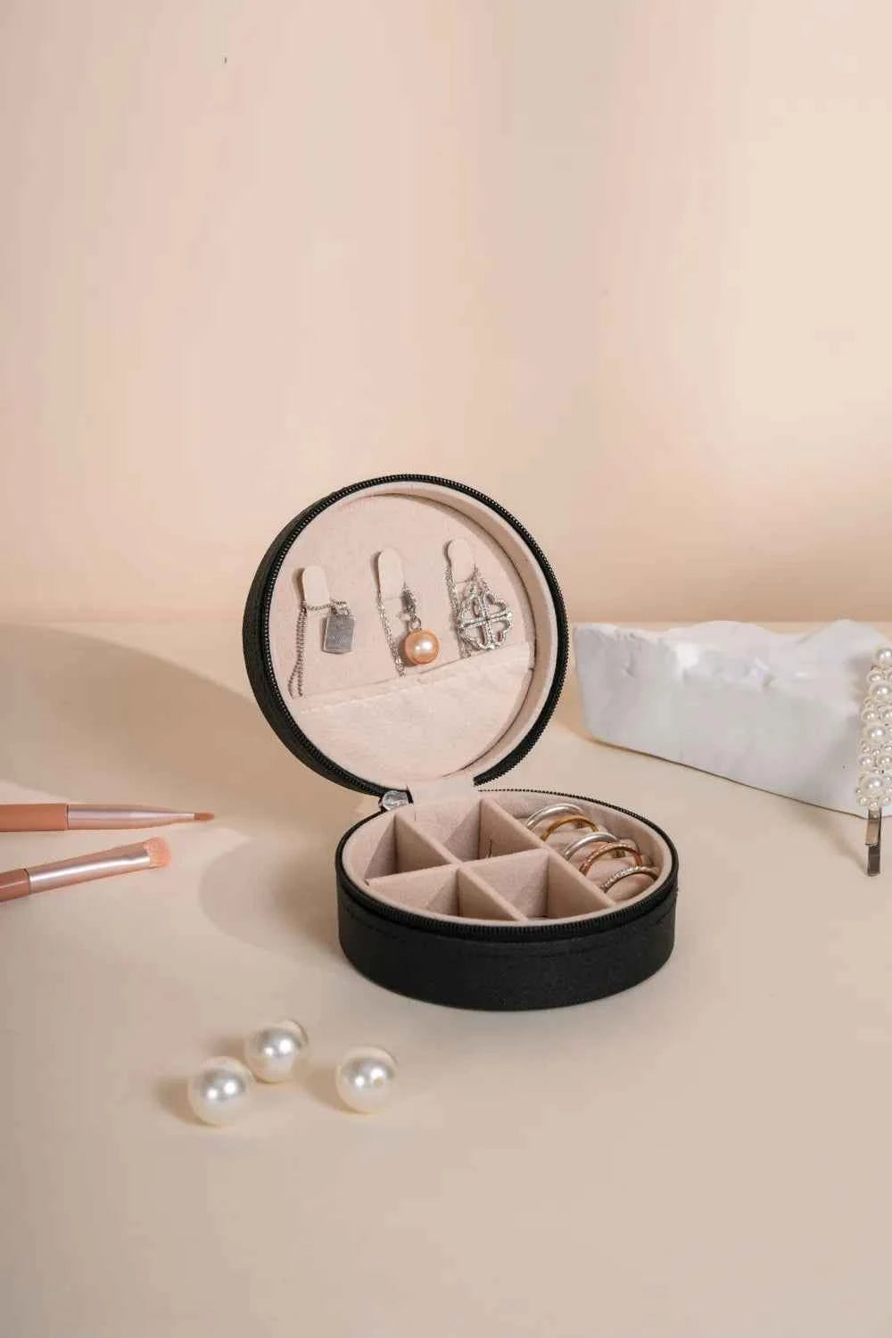 PU Leather Jewelry Storage Box a38d73a5-1a4a-48a7-b736-9a8663d9cc92-Max