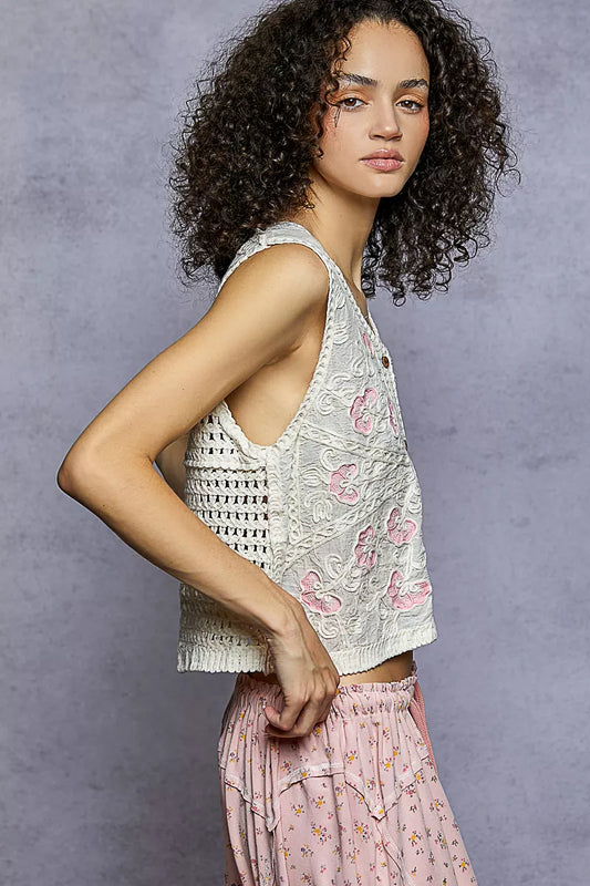 Floral Embroidered V-Neck Vest a398822e-05ad-42ec-981a-682c019f2a85-Max-Origin