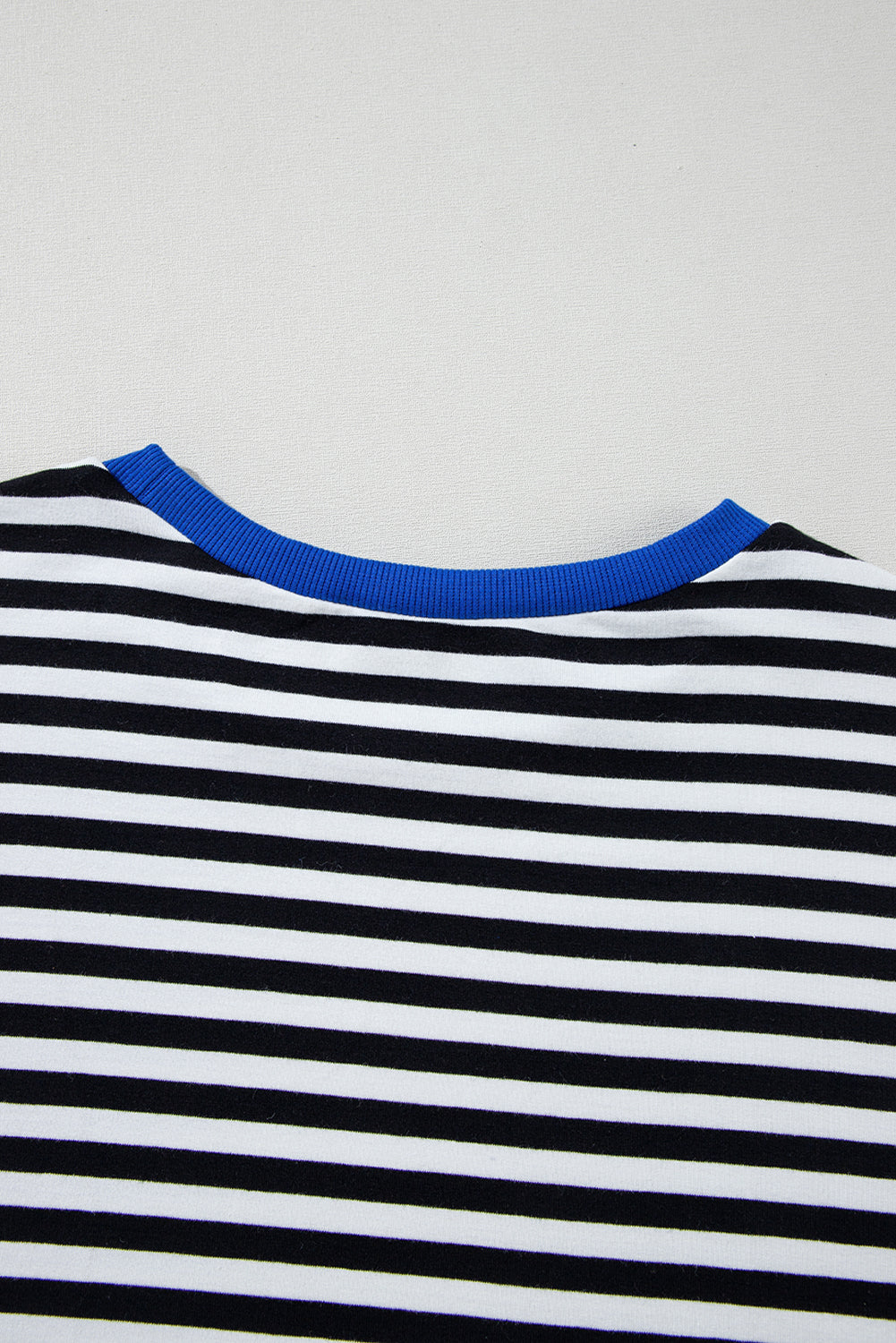 Black Stripe Contrast Edge Cross Seam Oversized Sweatshirt a3b8b16257c37276
