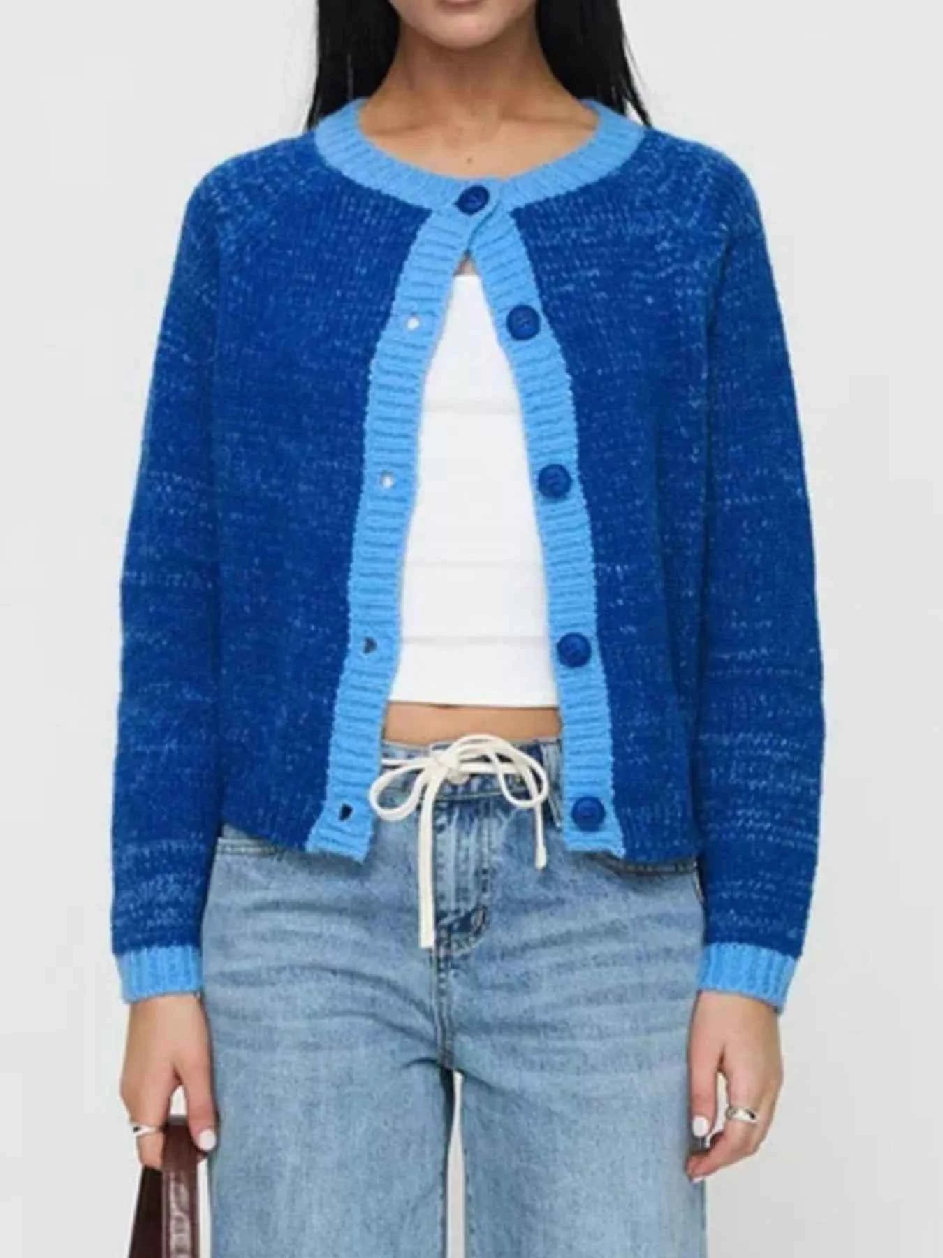 Contrast Trim Button-Up Cardigan a4c729e6-bde7-47f7-b8b0-420015479603-Max-Origin