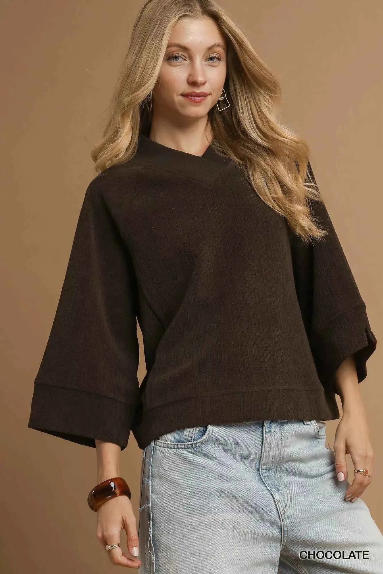 Textured Knit V-Neck Top CHOCOLATE a526e54d-268f-406c-bb1c-de9e06282c11-Max-Origin