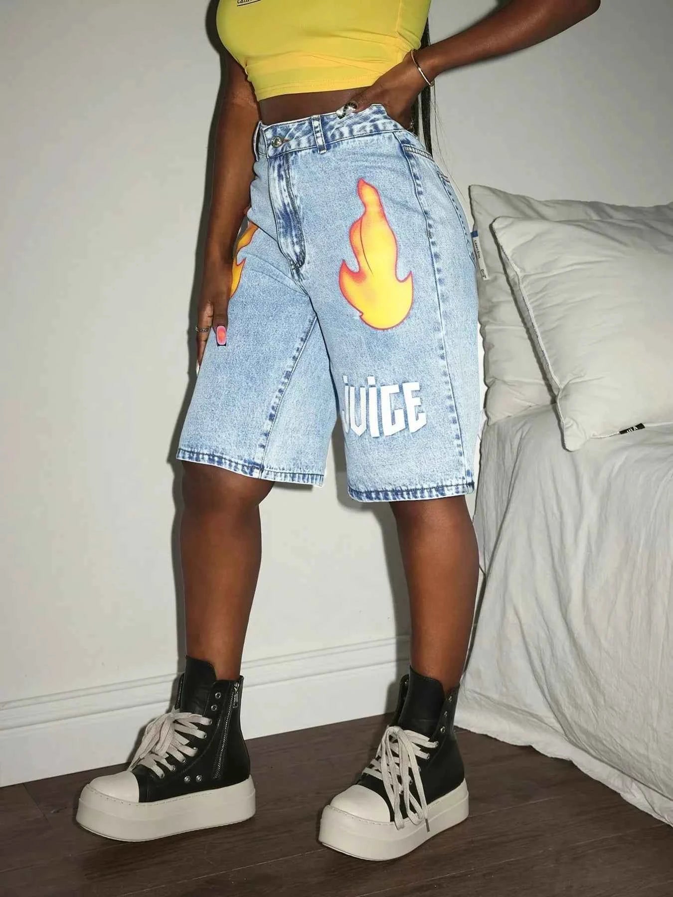 High-Waisted Denim Shorts a54e099032234353b583ed064225fa6c-Max-Origin