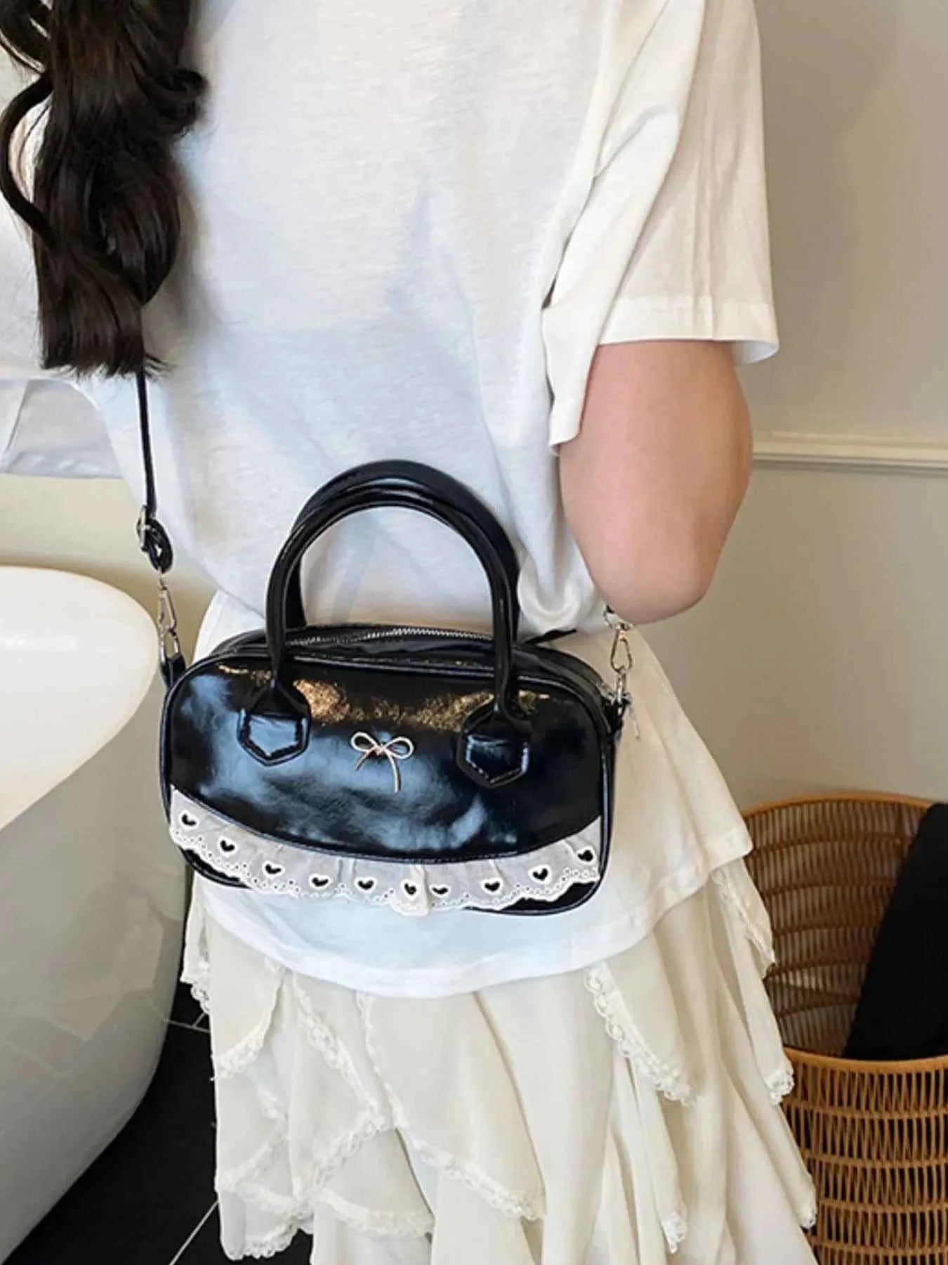 Lace Detail Bow Crossbody Bag a5616128-2e2b-4943-89f5-3bb605442d0c-Max-Origin