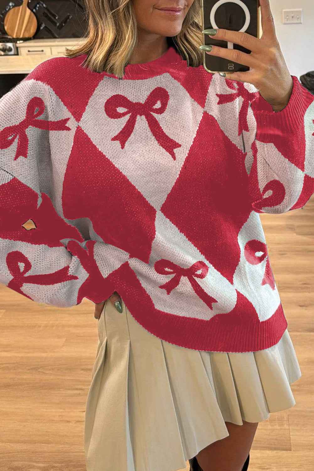 Red Bow Print 2-tone Rhombus Knit Loose Sweater a570def48fef66ba