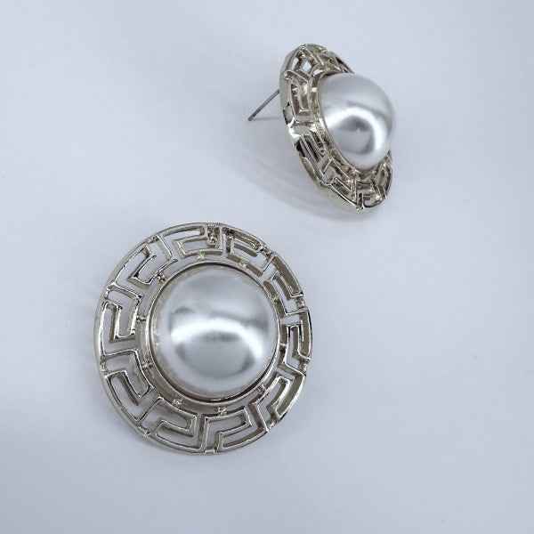 Round Greek Symbol half Pearl Post Back Earrings Silver One Size a572dd25-844a-45d2-bcd1-4f0dd33ef528