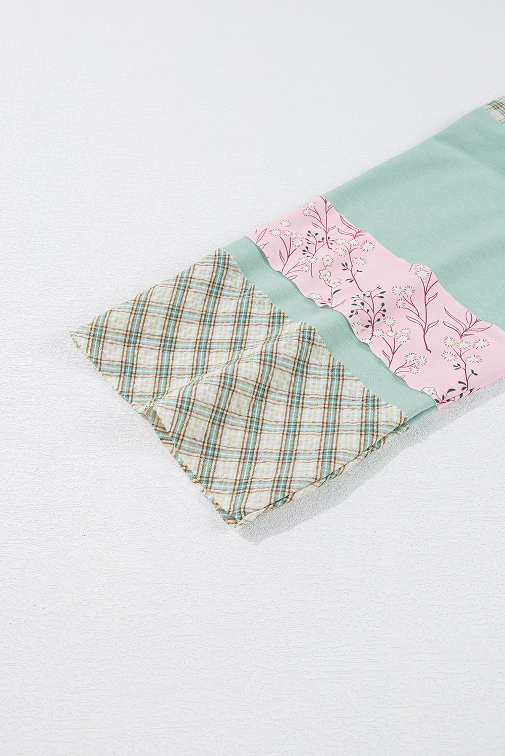 Aqua Plaid Floral Patchwork Heart Long Sleeve Top a6018a907c3b0e0d
