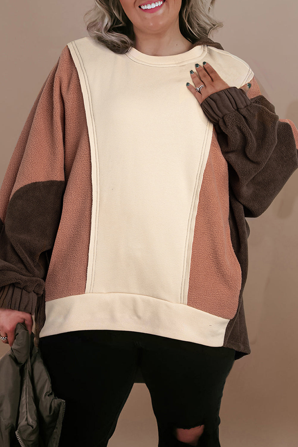 Brown Exposed Seam Colorblock Plus Size Hoodie a613779b7bbe5008