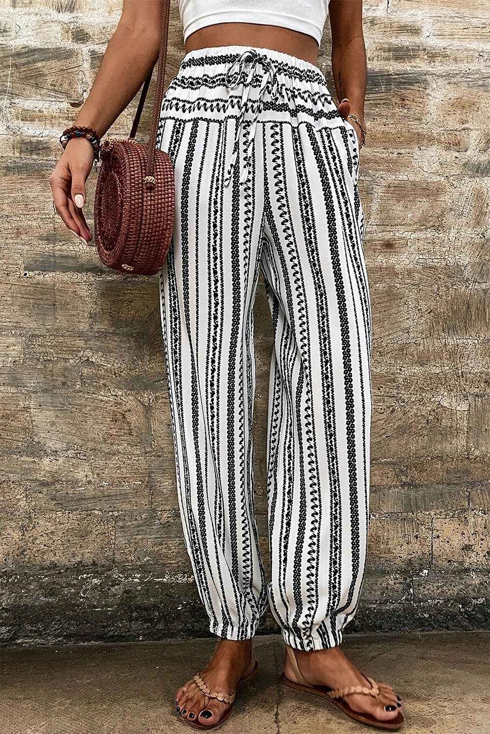 Black Stripe Geometric Print Drawstring Cuff Pants a6d5d492f6a6f43e