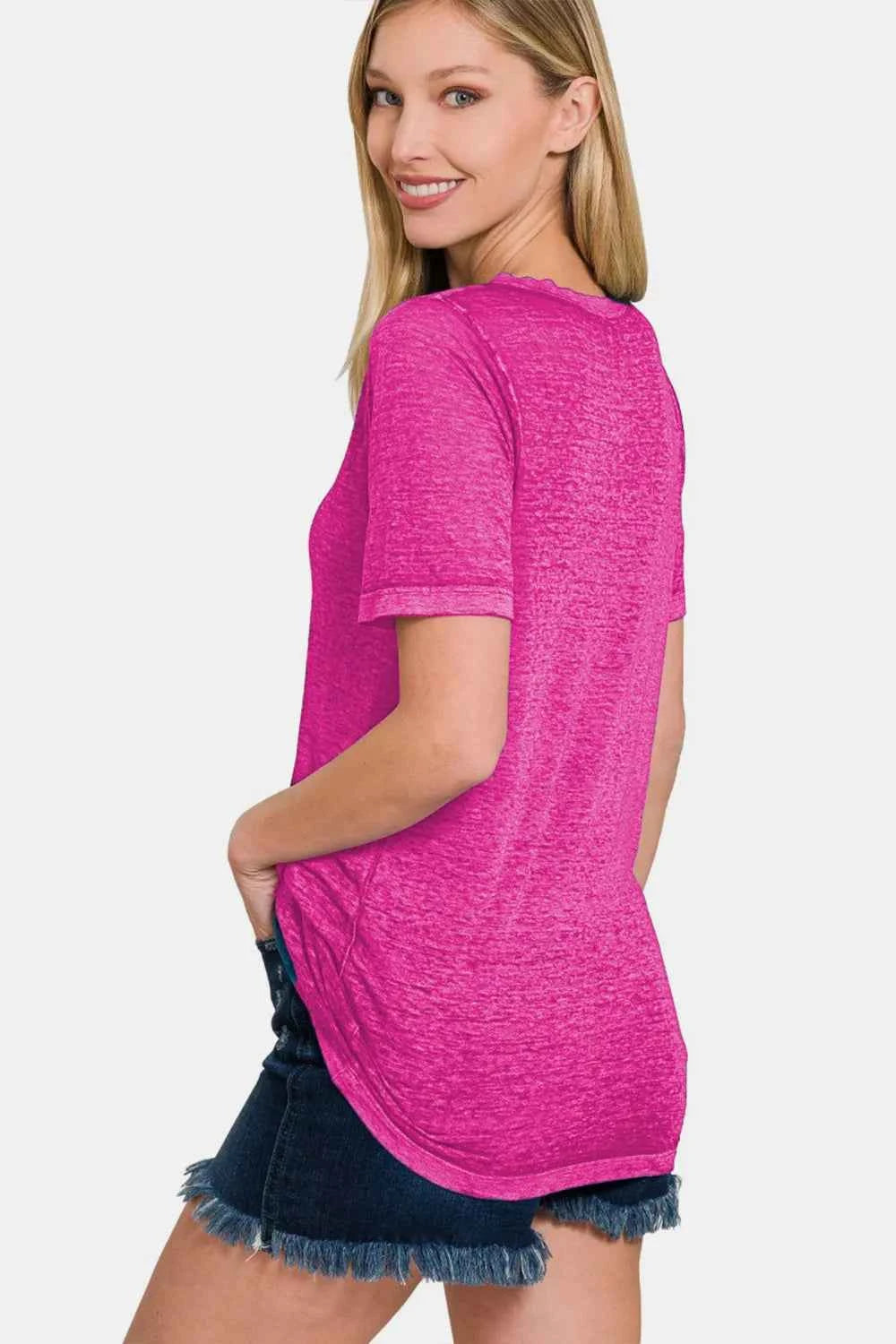 Zenana V-Neck Short Sleeve T-Shirt a6d784a9-49a3-4694-98b0-ae6092c094ae-Max