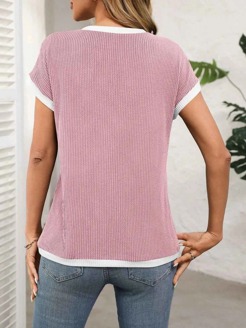 Contrast Trim Round Neck Short Sleeve T-Shirt a72080ef-9306-4378-a25a-2f593bdc9d19-Max