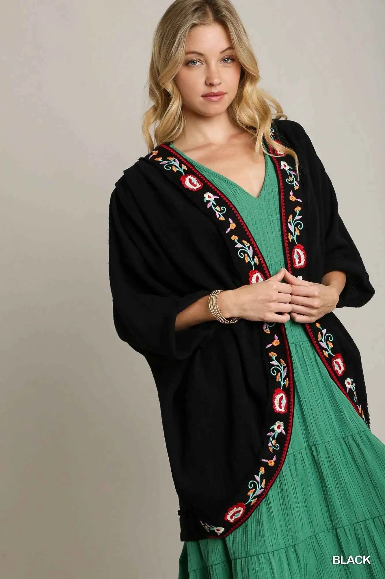 Embroidery Open Front Kimono with Pleated Shoulder Detail a72cdca9-7354-4c1d-abc8-38585058bea3-Max-Origin