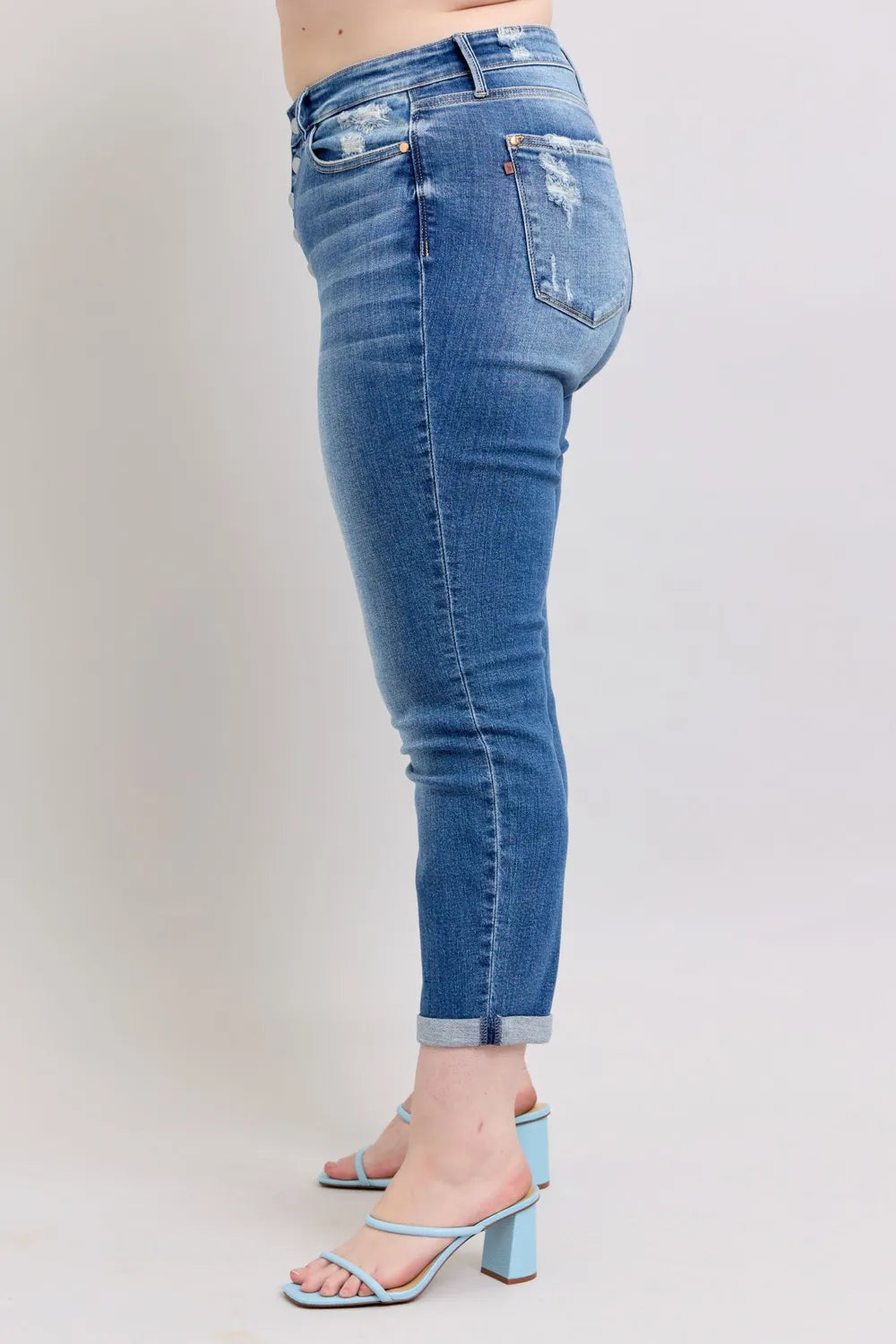 Judy Blue Full Size Button Fly Distressed Jeans with Pockets Plus Size a75b332a-9c9a-42bc-bf29-cf156adfe5fd-Max
