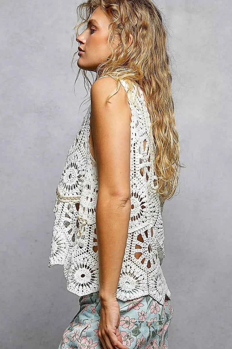 POL Boho Floral Crochet Sweater Vest with Scalloped Edge a76429ec-f293-4118-b2b6-4e0a78ad8d8a-Max-Origin