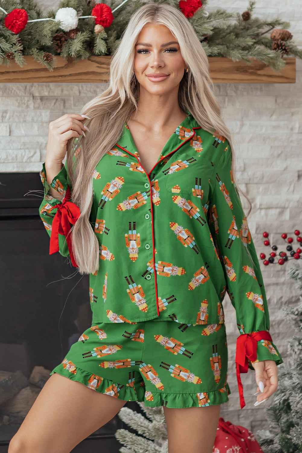 Green Christmas Candy Contrast Trim Bow Knot Silky 2pcs Pajama Set a76bd720973eb23e
