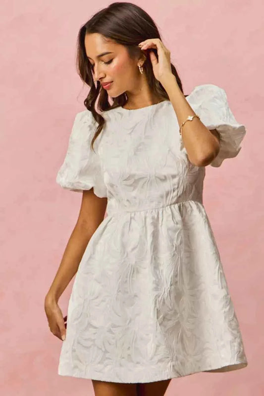 SO ME Floral Jacquard Bubble Shorts Sleeves Mini Dress a7da6562d0f64b3393e3e41874eabd3b-Max-Origin
