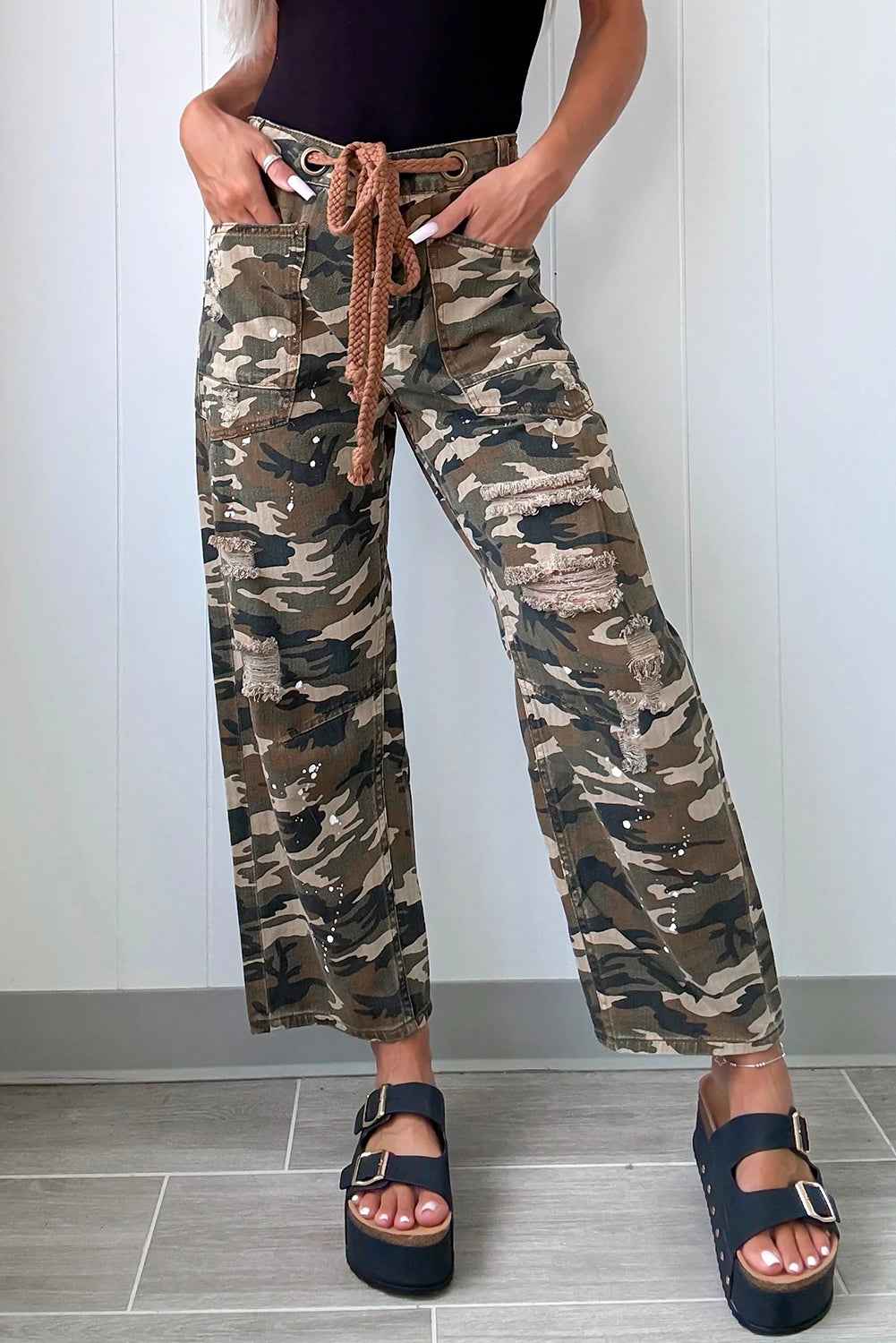 Green Camouflage Print Splashed Distressed Loose Denim Pants Green 65%Cotton+35%Polyester a7e8e98dc2317bc1